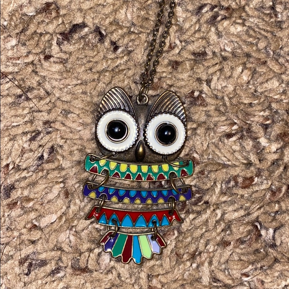 Long owl necklace